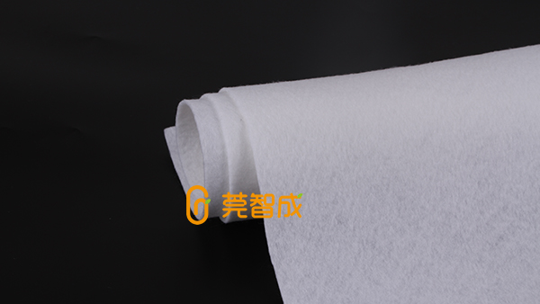 1-8月中國產(chǎn)業(yè)用紡織品行業(yè)運行簡況