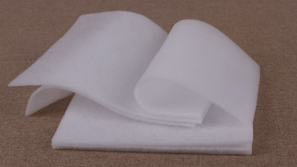 女孩做鳥用尿不濕-選擇智成ES熱風棉更透氣