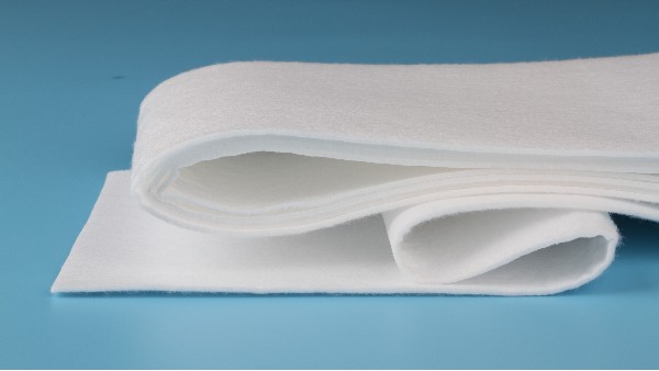 針刺棉廠家智成無紡，專注高品質針刺棉，解決您的生產難題！