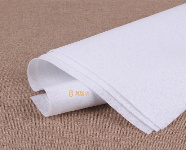 針刺無紡布生產(chǎn)廠家