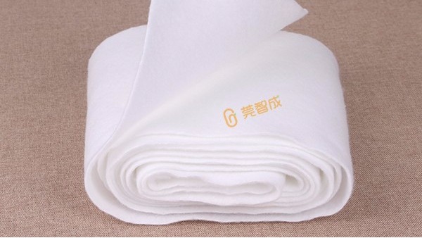 針刺無紡布工廠-秋季末開始已進(jìn)入銷量旺季