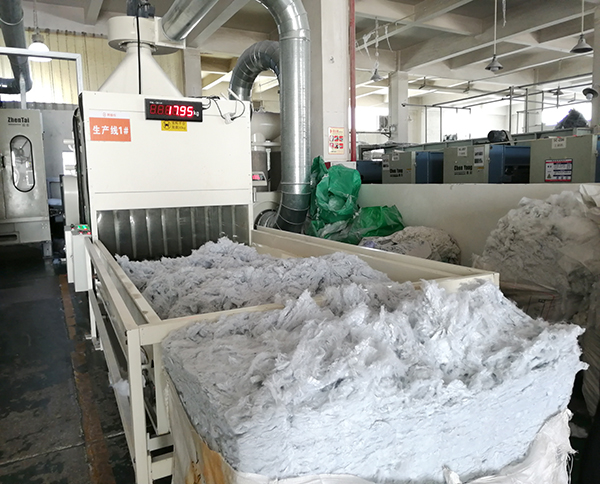 化纖針刺無(wú)紡布環(huán)保原材料制作