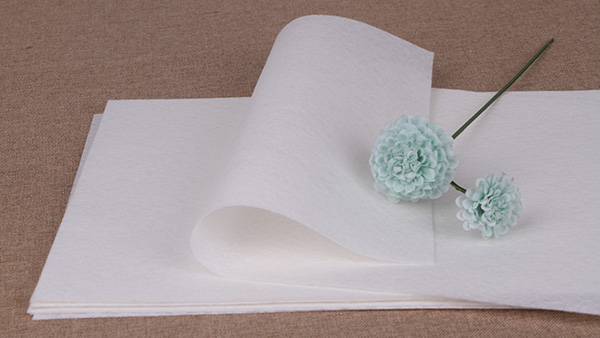 隔熱針刺無紡布-安全環(huán)保