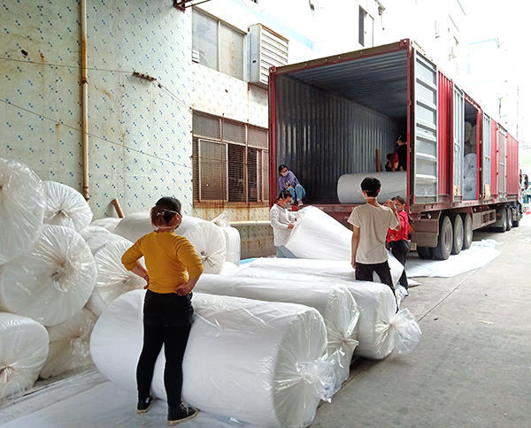 N95口罩熱風(fēng)無紡布廠家