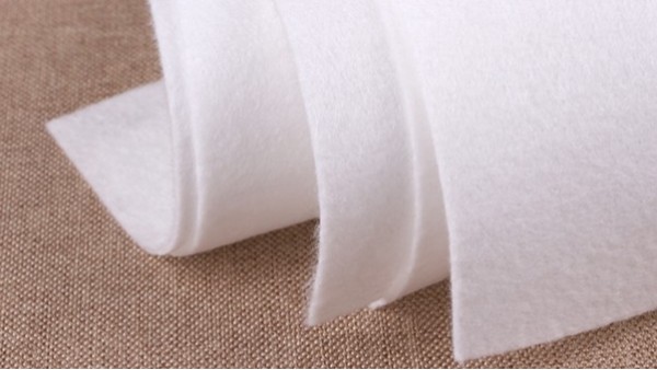 N95口罩材料熱風(fēng)棉多少錢一公斤？