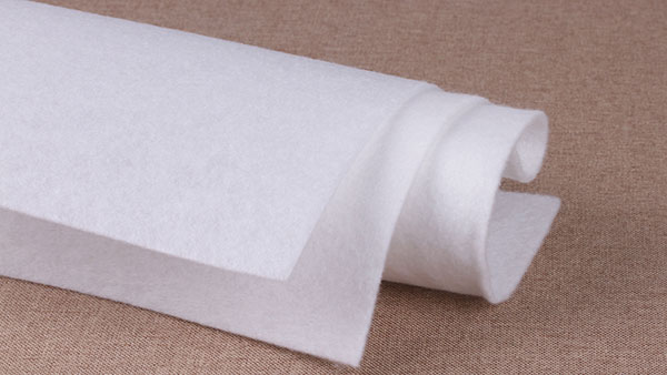 在制作滌綸針刺無紡布時需要準(zhǔn)備哪些