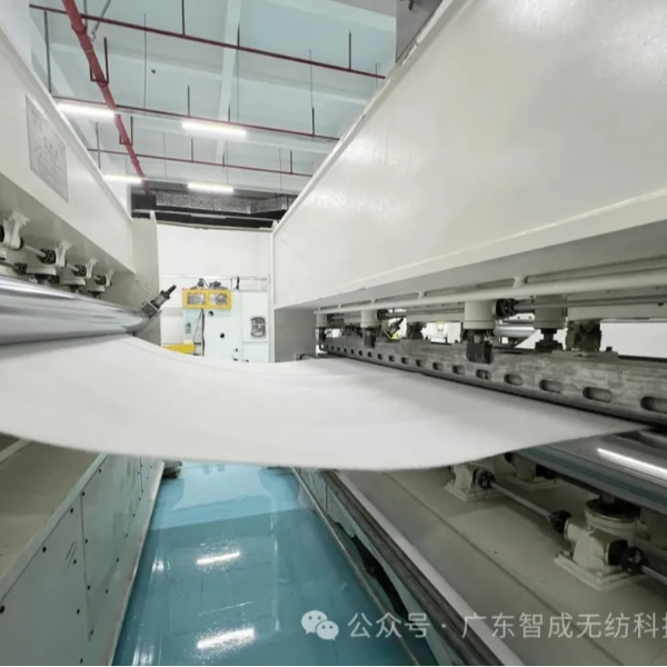 “硬核兄弟”針刺無紡布，正默默守護你的健康與科技生活