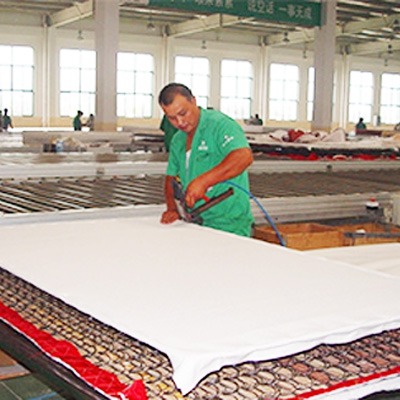 當場就下了30噸的阻燃沙發硬質棉