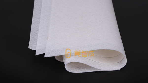 熱壓針刺棉如何具備良好的吸水性及清潔效率？